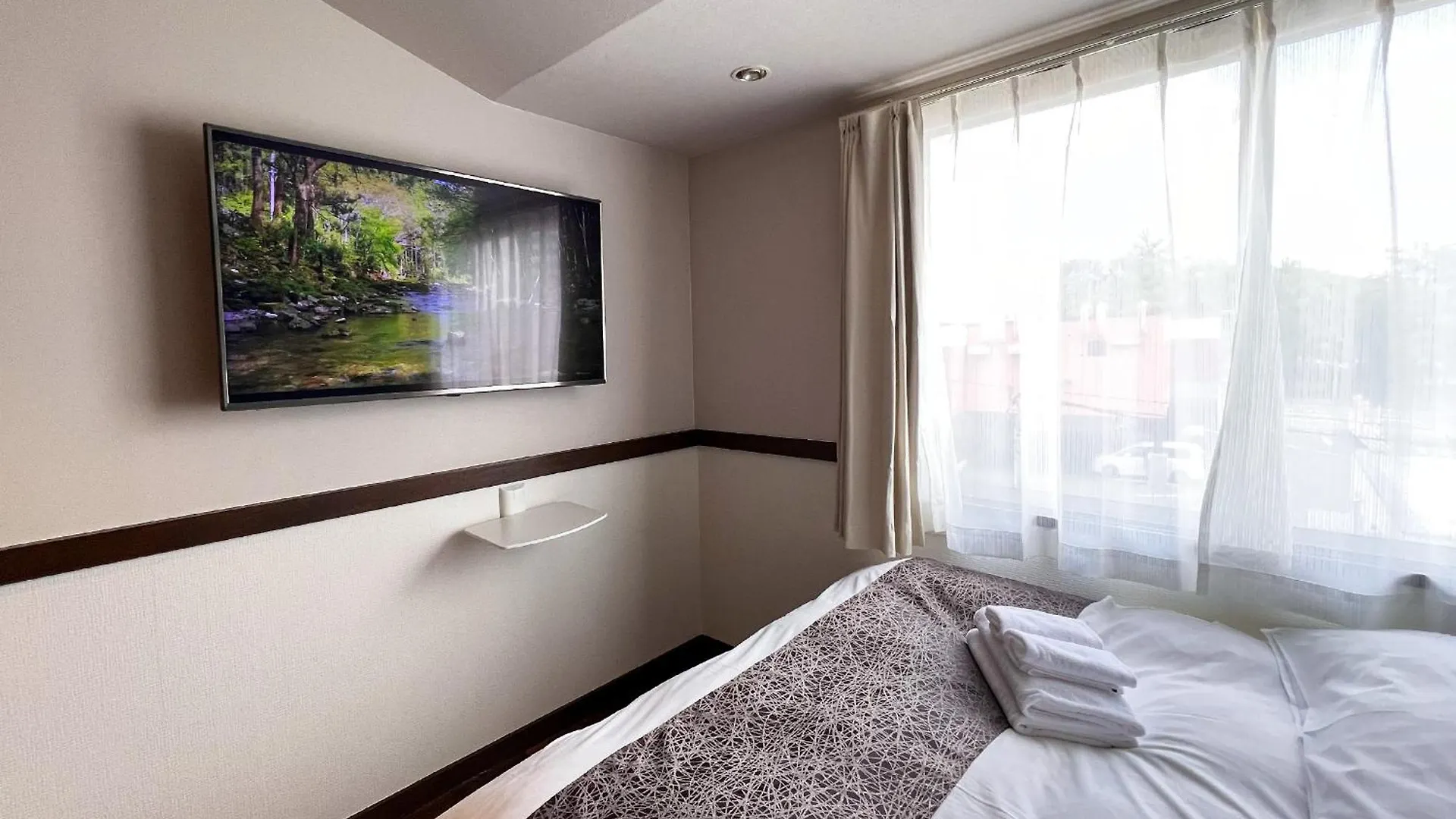 Hotel Hagoromo Hiroshima 3*,
